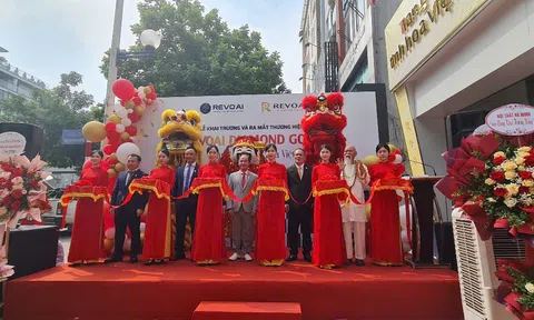 REVOAI chính thức ra mắt thương hiệu RevoAI Diamond Gold, hướng tới mục tiêu 1.000 showroom trang sức trên toàn quốc