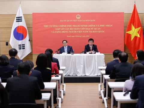 Thủ tướng: Mong muốn các nhà khoa học Việt ở nước ngoài góp sức phát triển đất nước