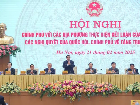 Thủ tướng: Đủ tự tin, đủ điều kiện, đủ năng lực để tăng trưởng bứt phá