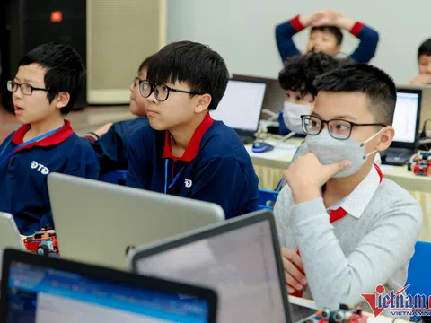 35 học sinh Việt Nam đua tài lập trình robot tại Robothon quốc tế 2023