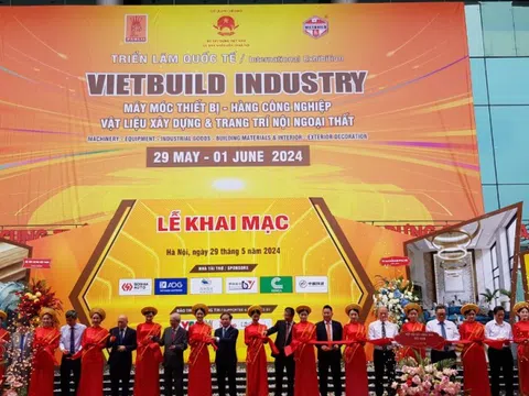 VIETBUILD INDUSTRY 2024: chuyển giao  công nghệ kỹ thuật số, tăng cường hội nhập kinh tế quốc tế