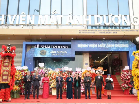 Công ty Cổ phần Bệnh viện Mắt Quốc tế Ánh Dương nhiều công nghệ lần đầu được ứng dụng tại Đông Nam Á