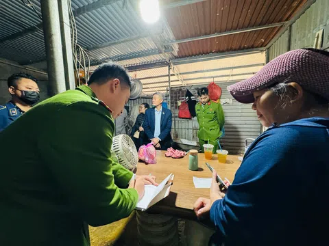 Nam Phù kiểm tra đột xuất cơ sở thực phẩm dịp cận Tết, xử lý nghiêm vi phạm pháp luật về An toàn thực phẩm