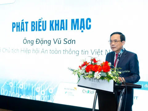 Chìa khóa giải quyết thách thức trong bảo vệ trẻ em trên không gian mạng