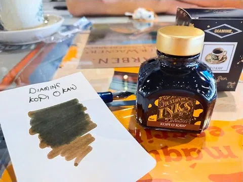 Diamine Kopi O Kaw: Mực cà phê với công nghệ tạo màu độc đáo