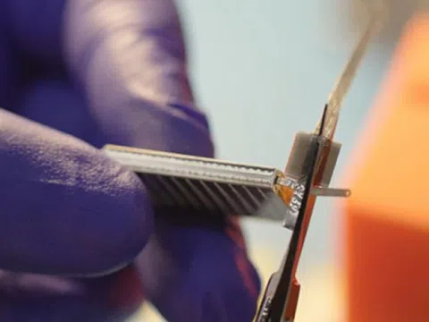 Công nghệ mới cho phép sạc đầy đầy 98% dưới 10 phút