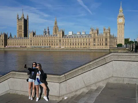 Người phát ngôn của Quốc hội Anh cho biết: đã đóng cửa tài khoản TikTok sớm hơn dự tính