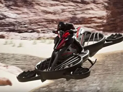 Cận cảnh chiếc xe máy bay đầu tiên trên thế giới